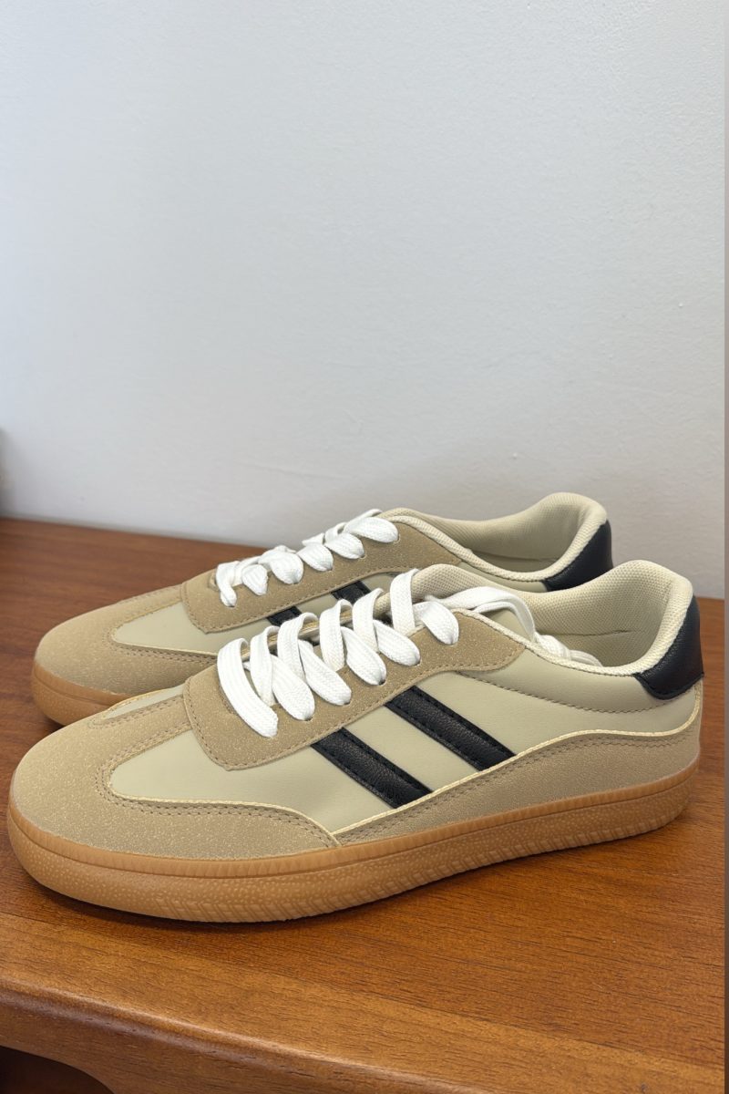 Zapatilla Camel and Black