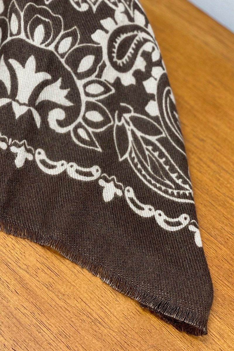 fular beige mandala