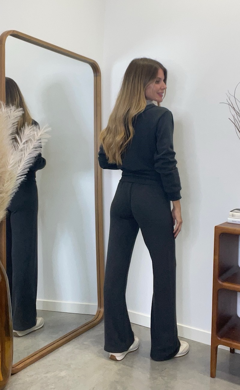 Conjunto Dark Grey Street - Imagen 5