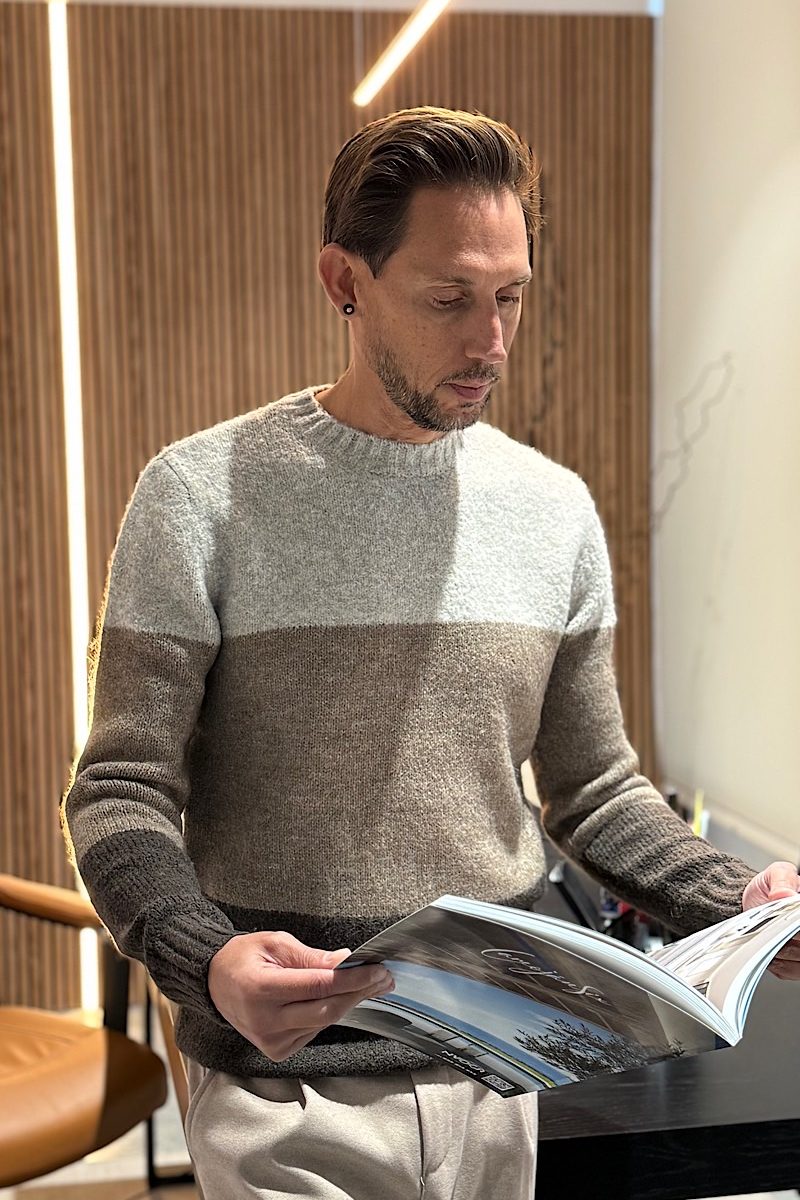 Jersey Marron Tricolor