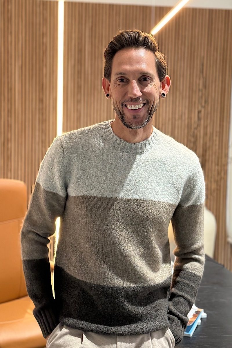 Jersey Marron Tricolor