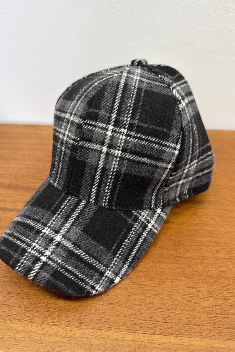 Gorra Negra Cuadros