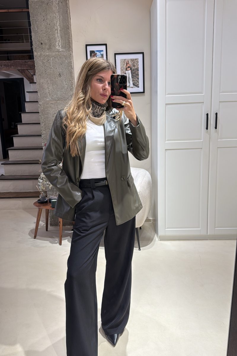 Pantalon Negro Style