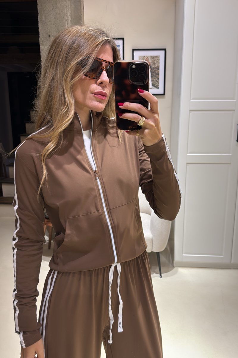 Conjunto Marron Urban