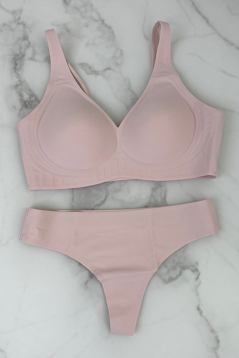 Conjunto Rosa Bra/Tanga