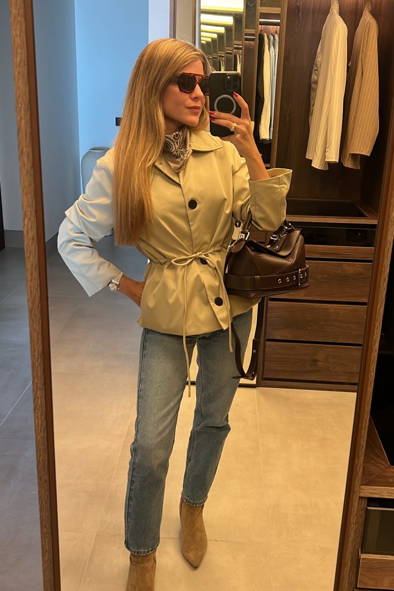 Gabardina Beige Roma