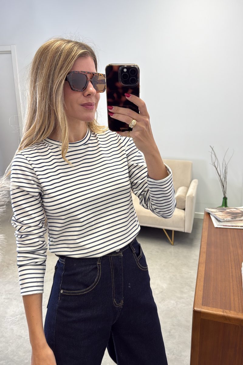 Camiseta Navy Basic