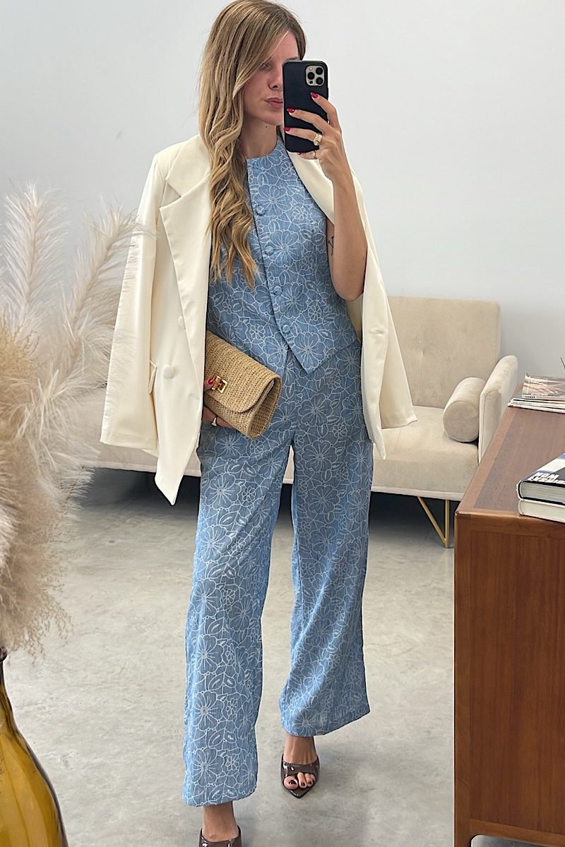 Conjunto Celeste Flowers