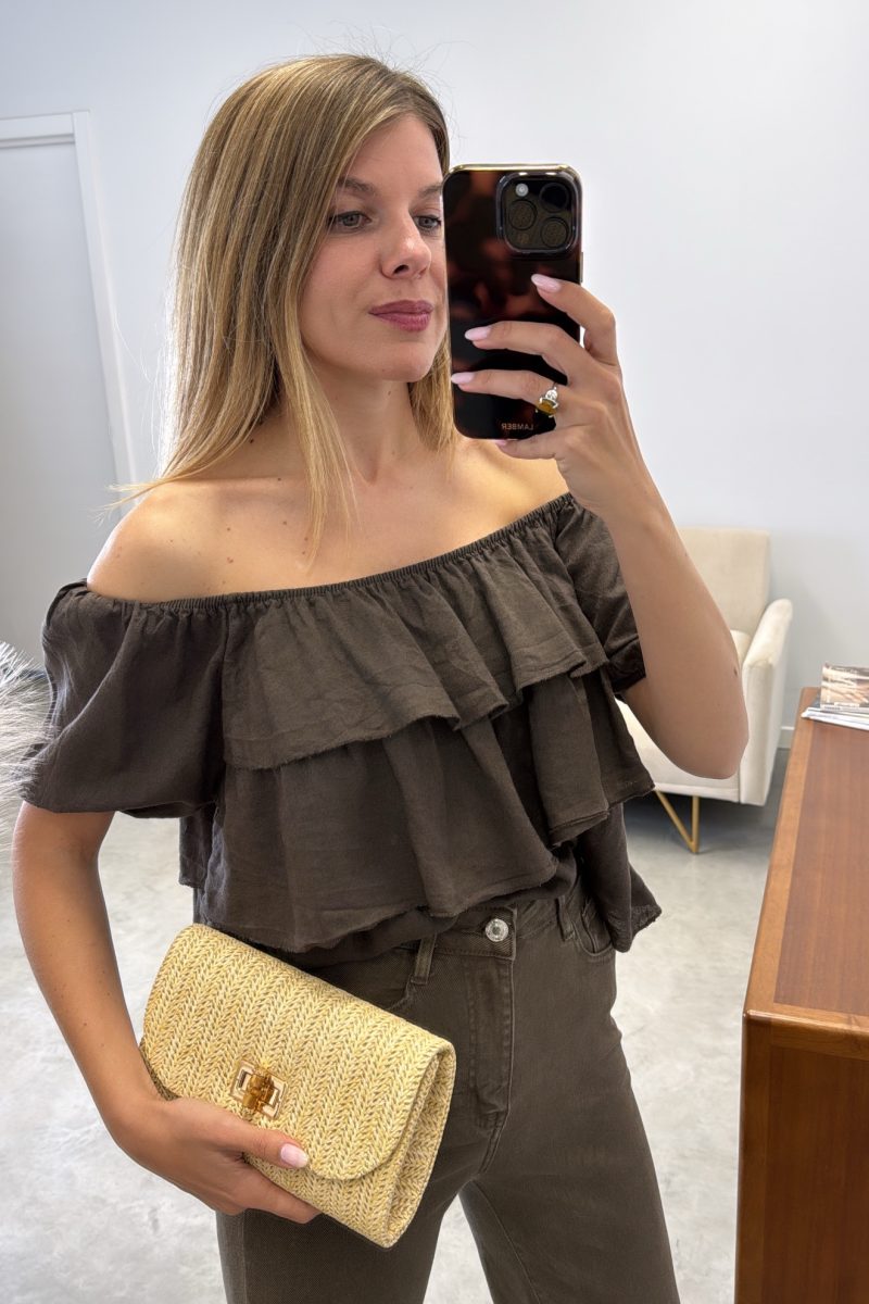 Blusa Marron Volantes