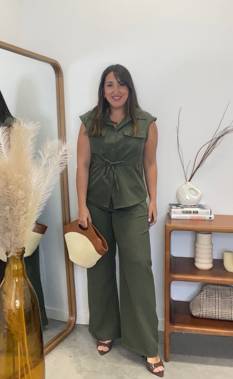 Conjunto Kaki Marina