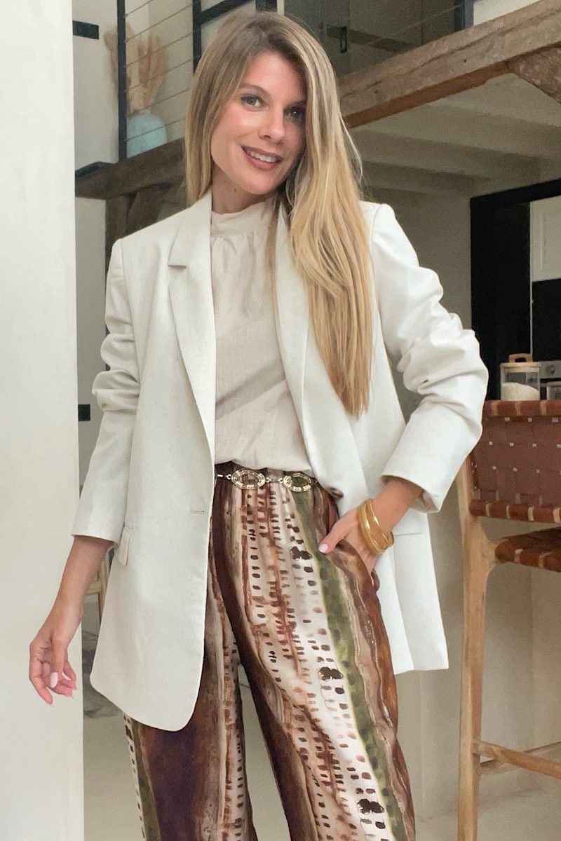 Americana Beige Style