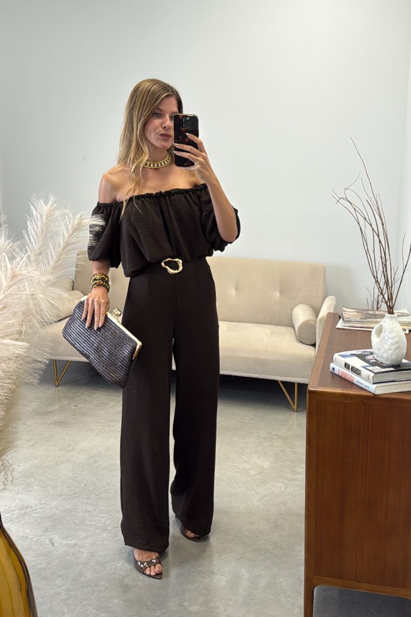 Conjunto Marron Allegra