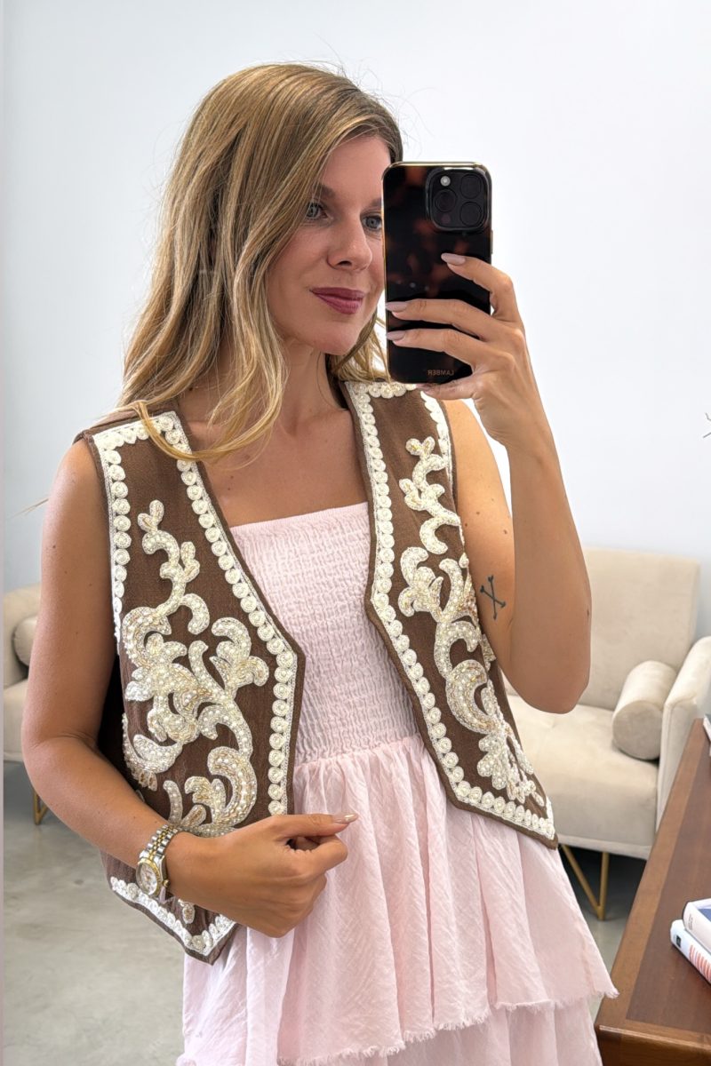 Vestido Rosa Volantes