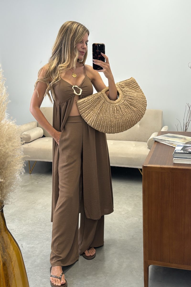 Conjunto Marron Alice