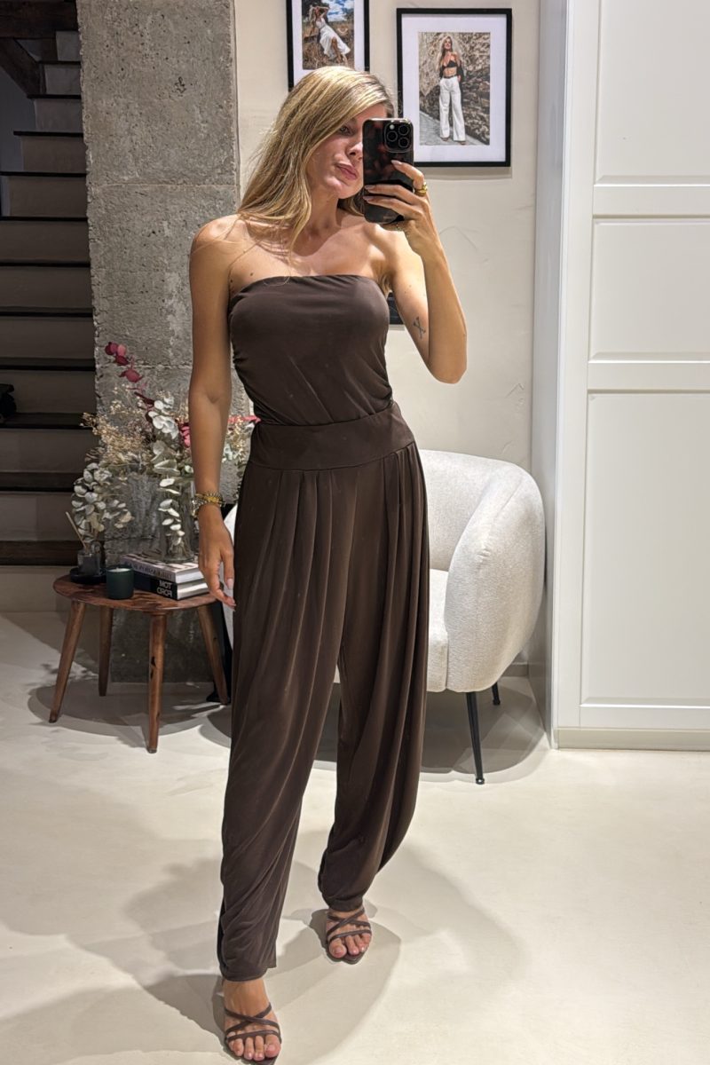 Conjunto Marron Turin