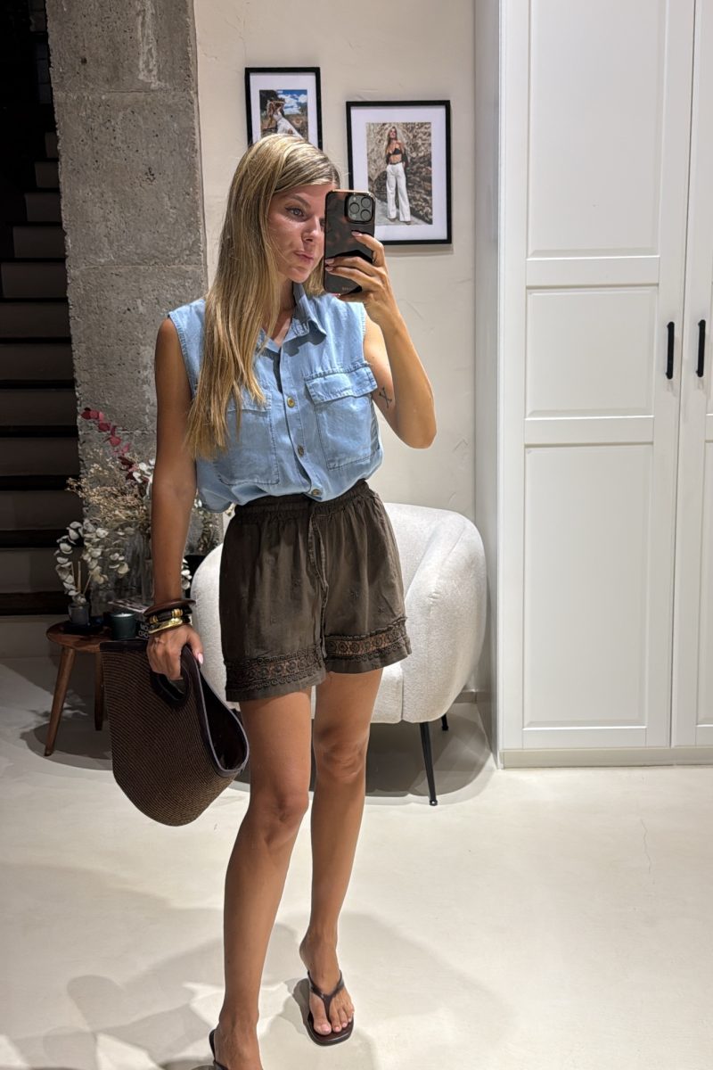 Short Marron Star