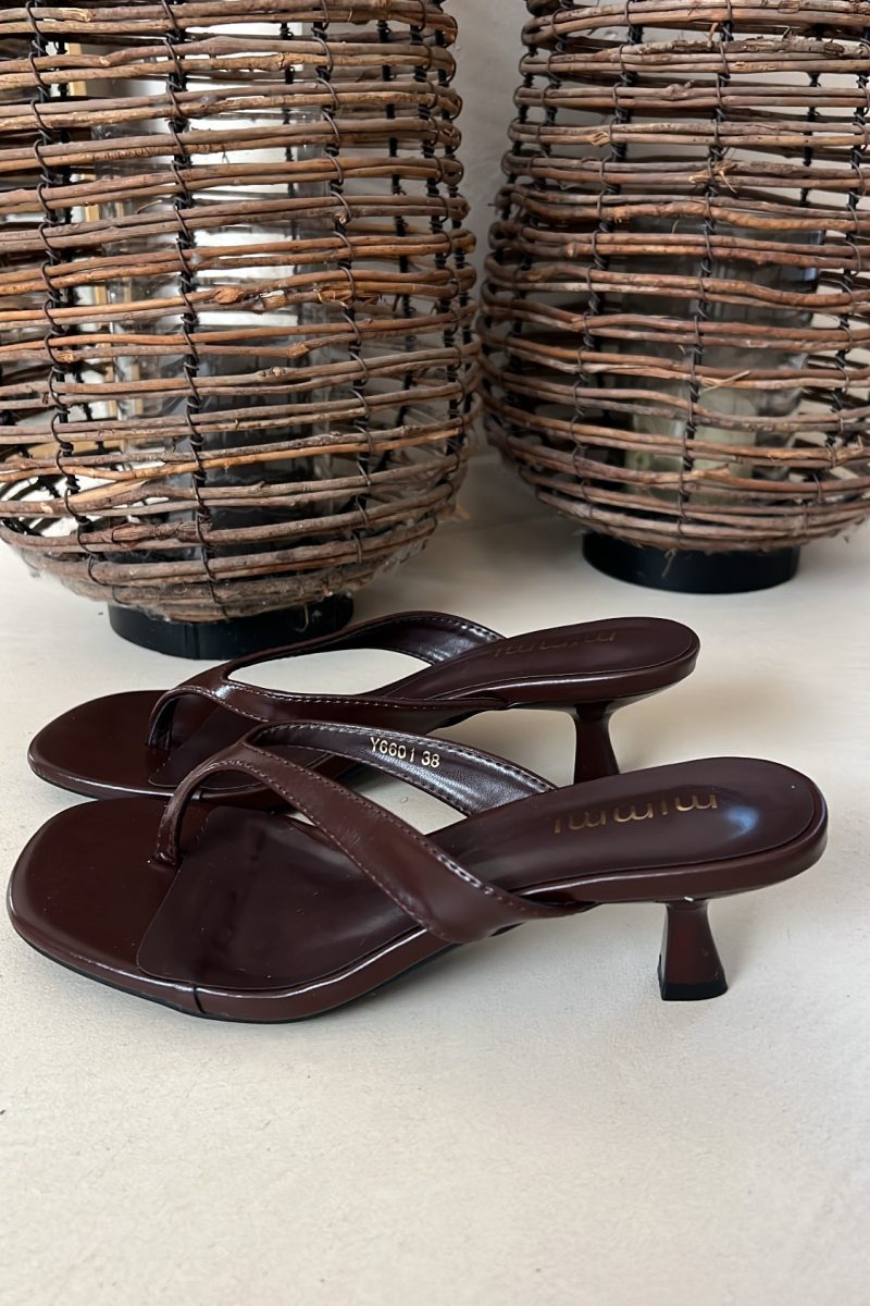 Sandalia Marron Chloe