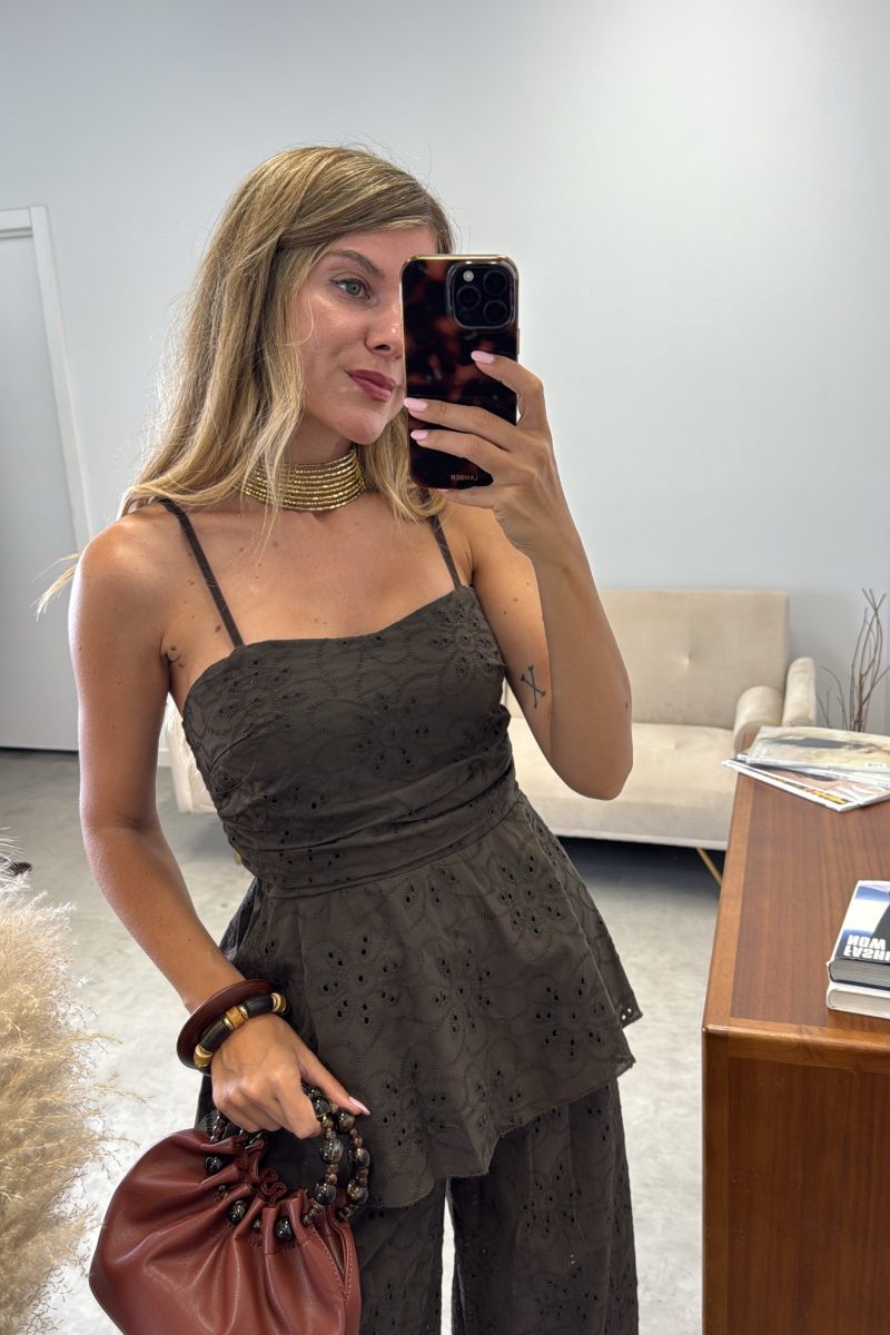 Conjunto Brown Troquelado
