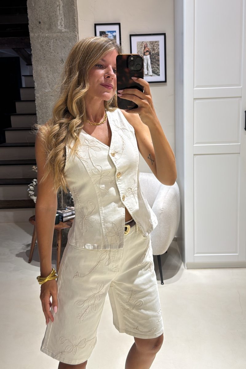 Conjunto Crudo Emma