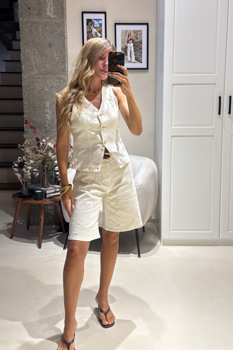 Conjunto Crudo Emma