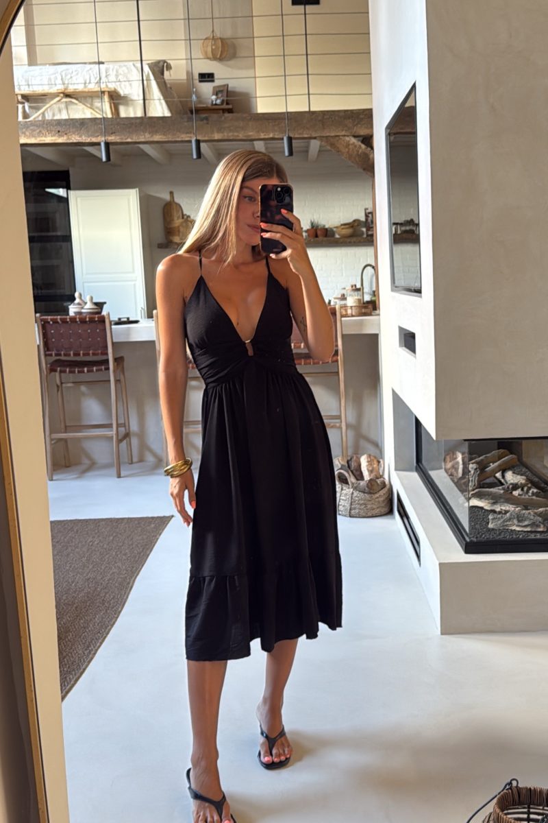 Vestido Negro Oasis