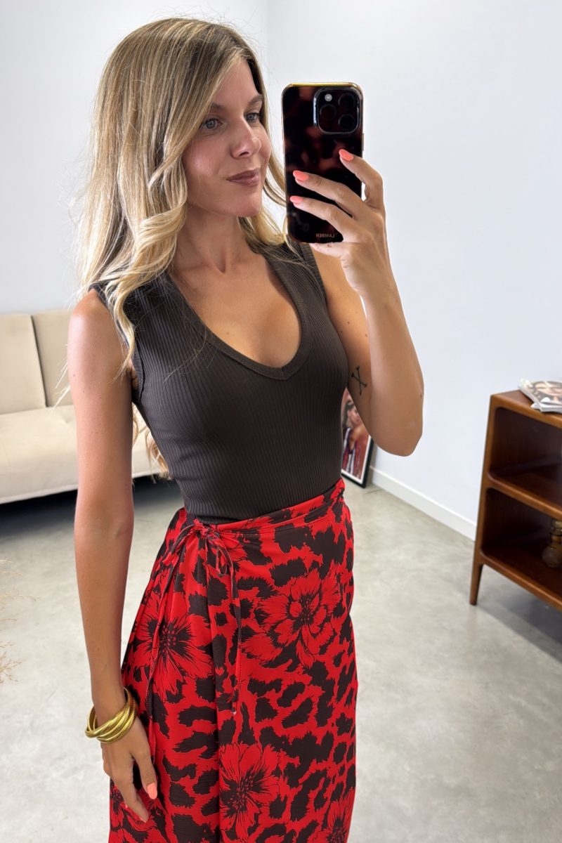Falda Roja Hawai