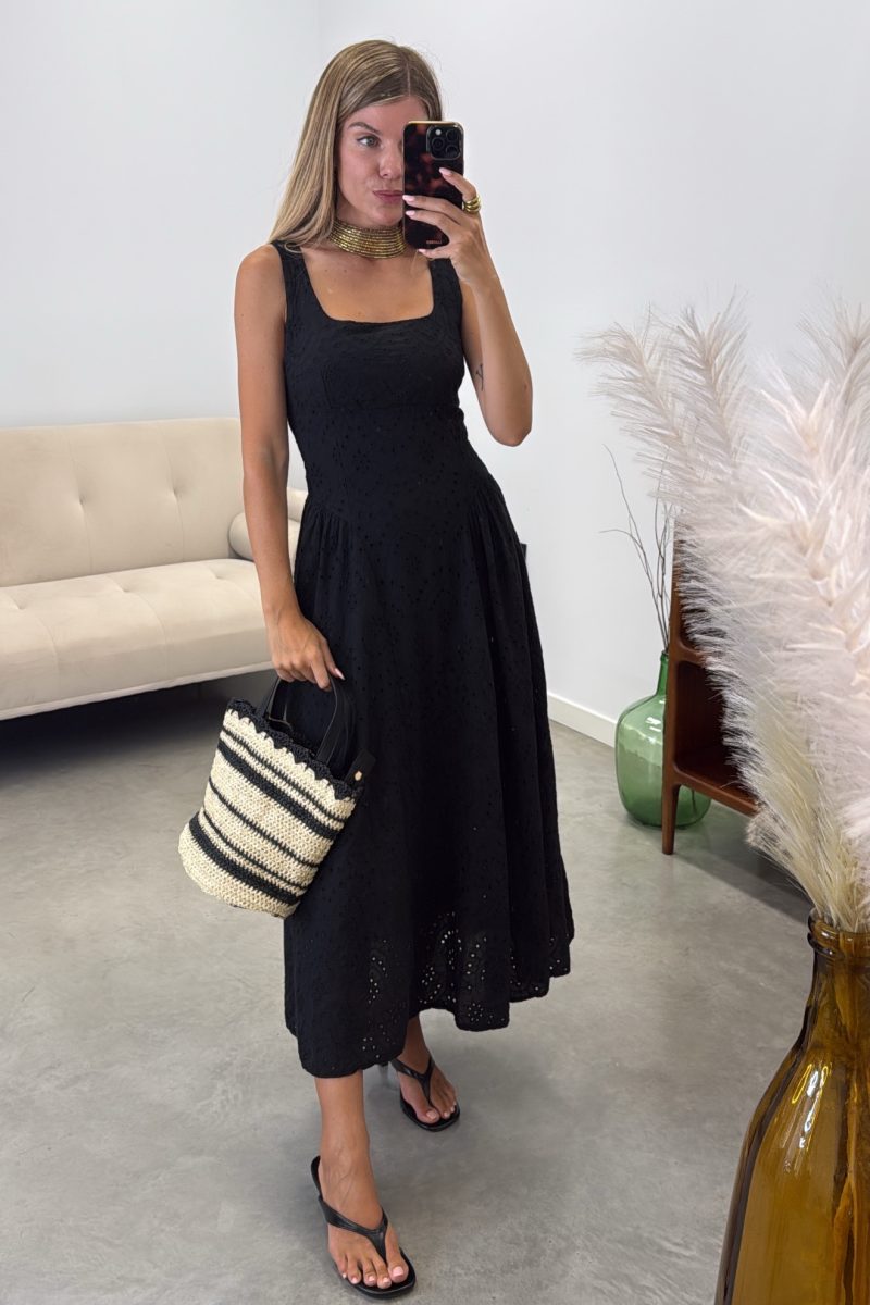 Vestido Negro Bellucci