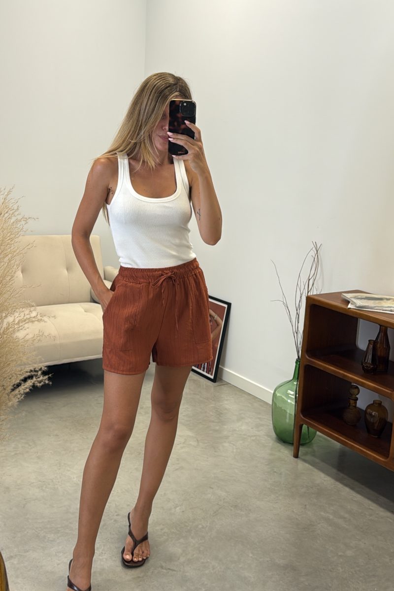 Short Teja Beatrice