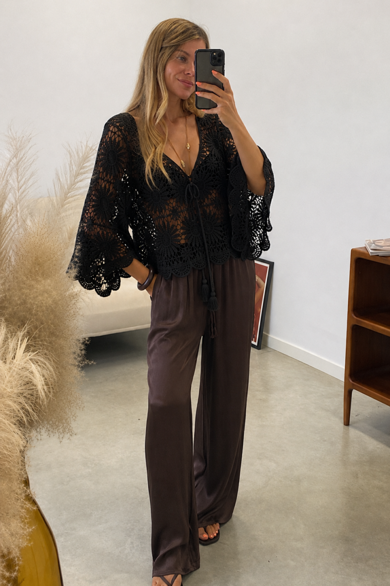 Blusa Negra Coachella