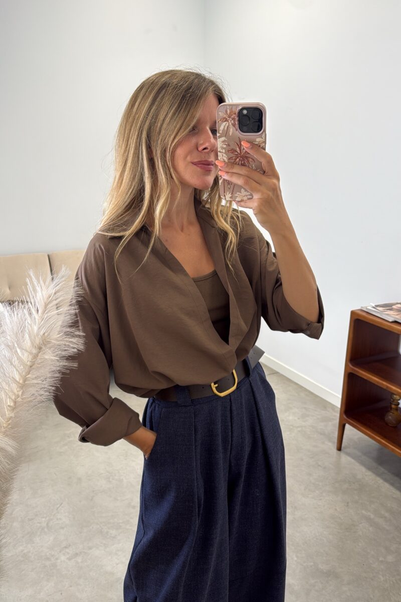 Camisa Con Camiseta Marron