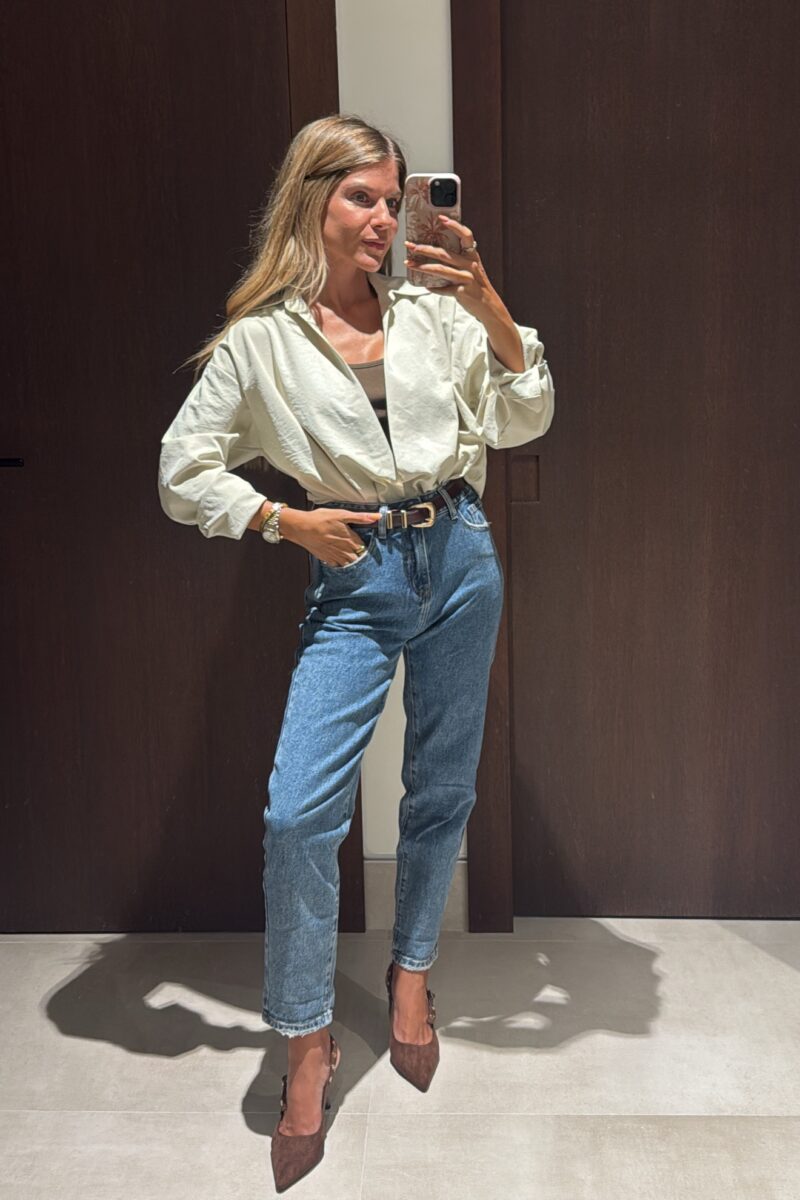 Camisa con Camiseta Beige