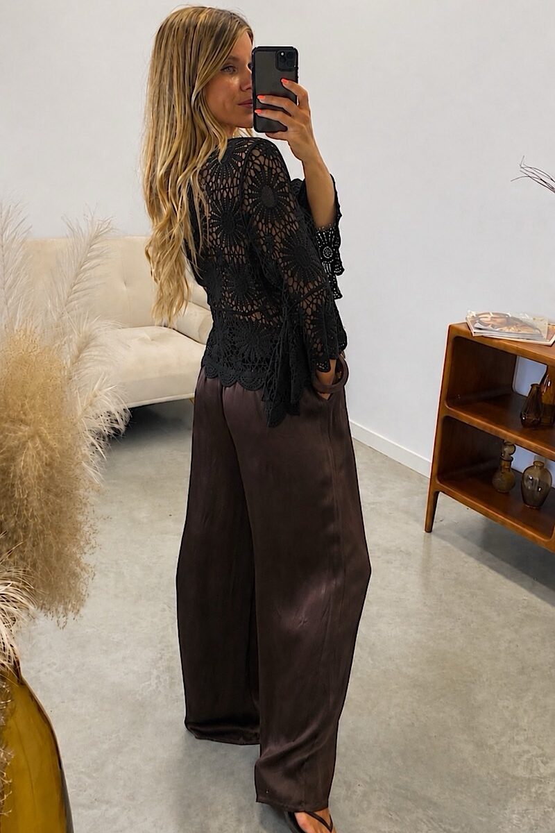 Blusa Negra Coachella