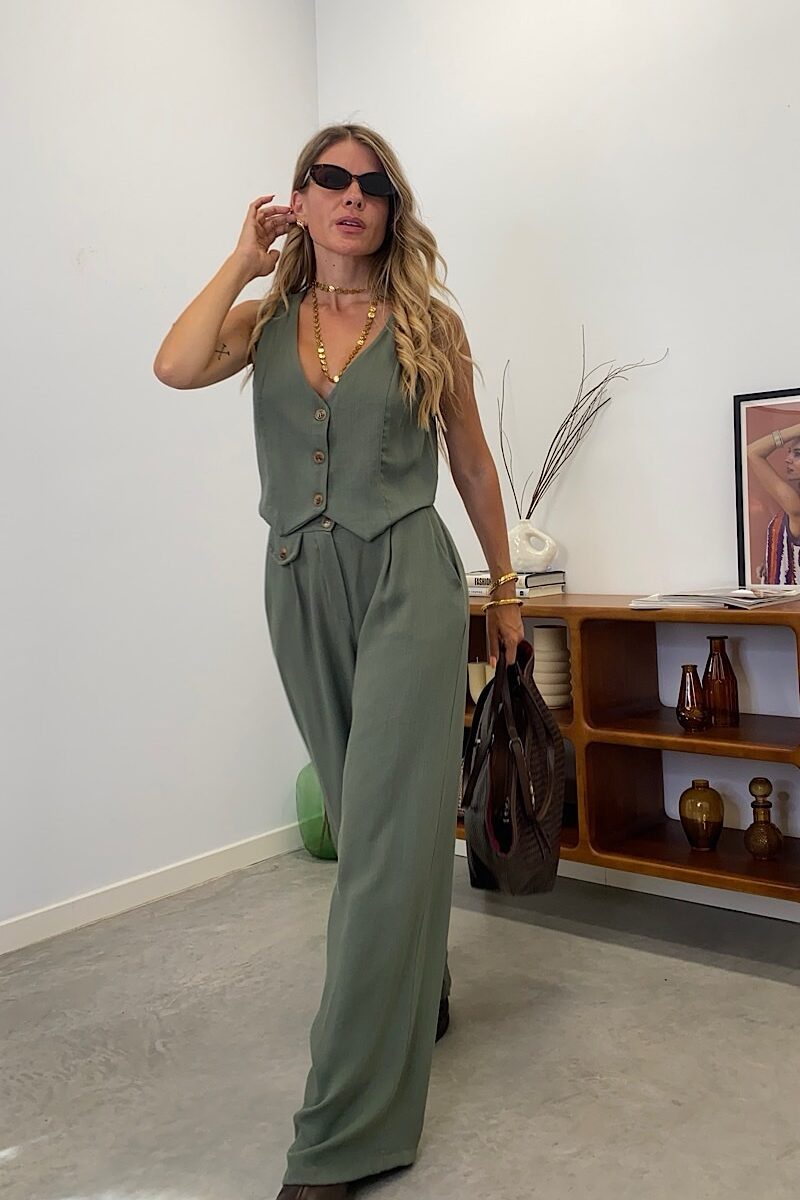 Conjunto Kaki Daily