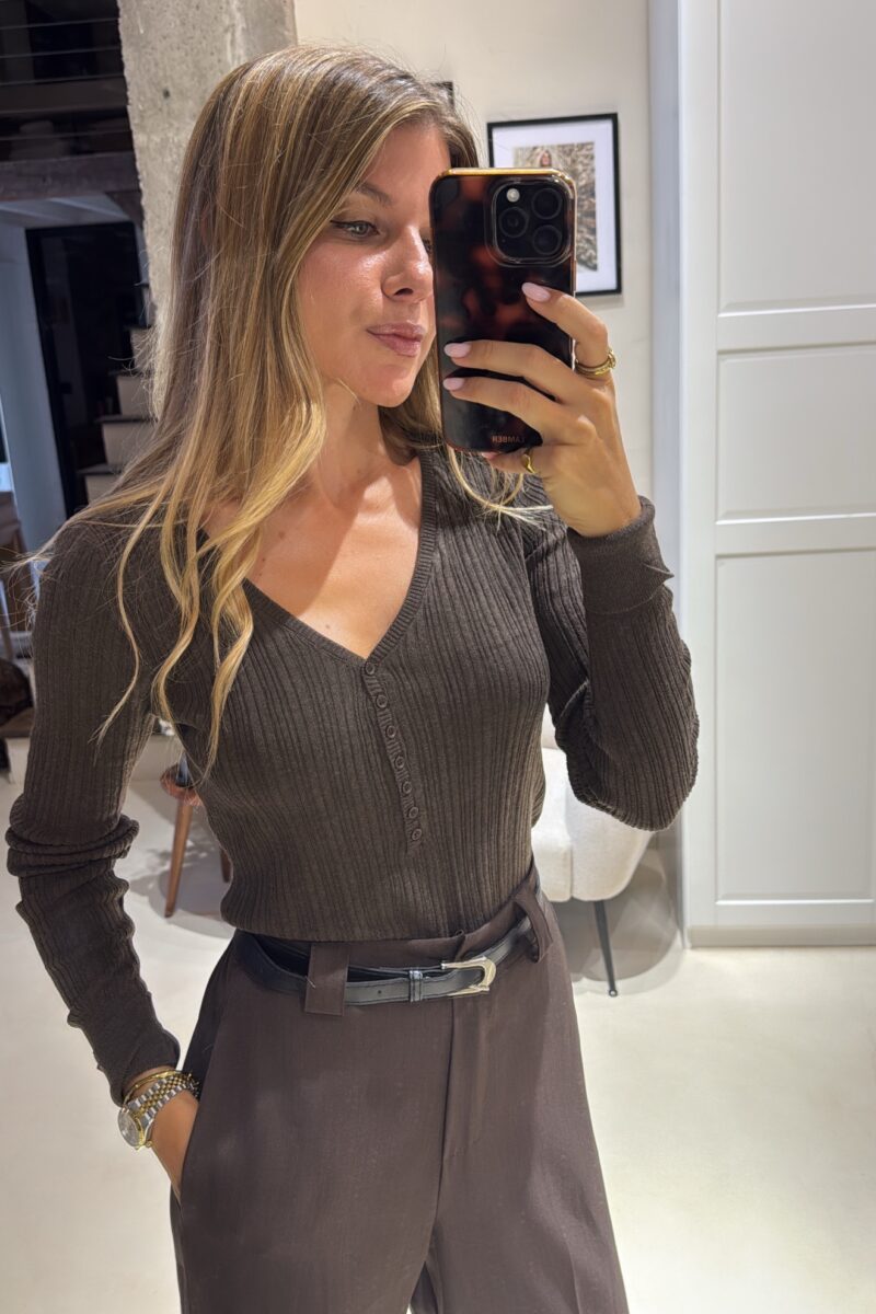Suéter Marron Roxana
