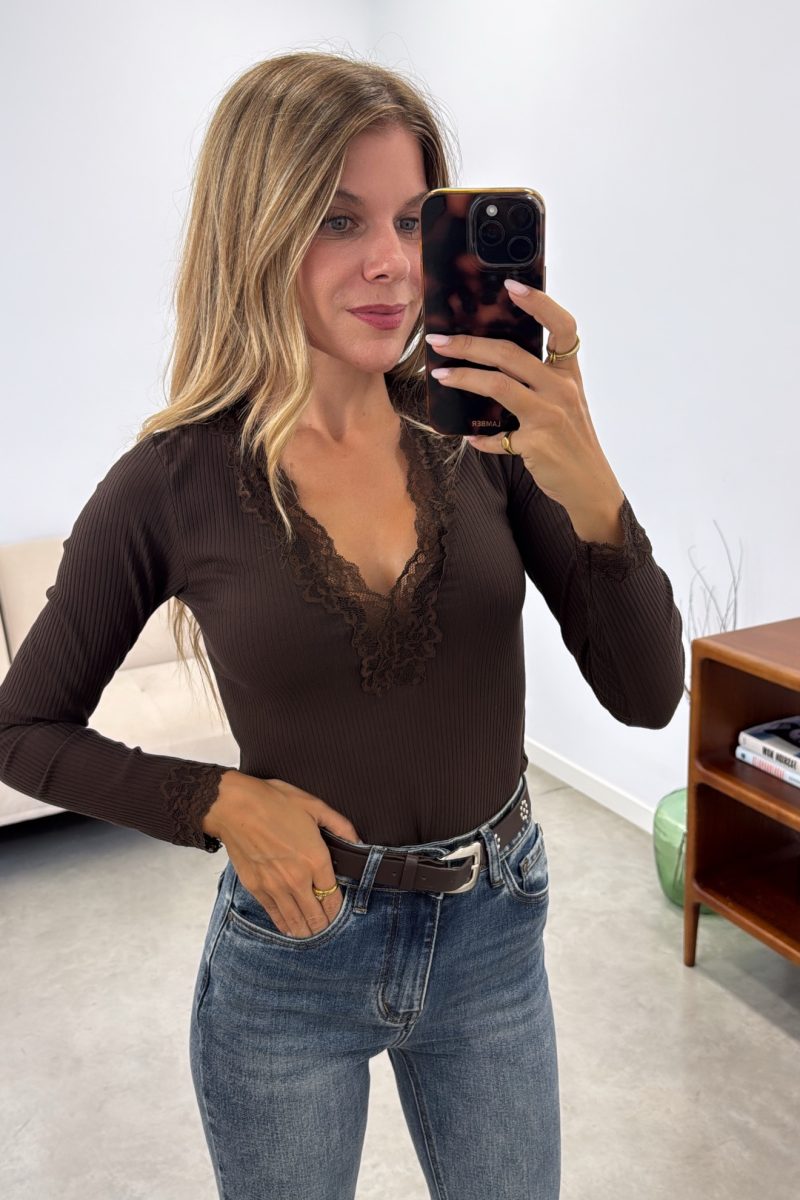 Camiseta Marron Colette