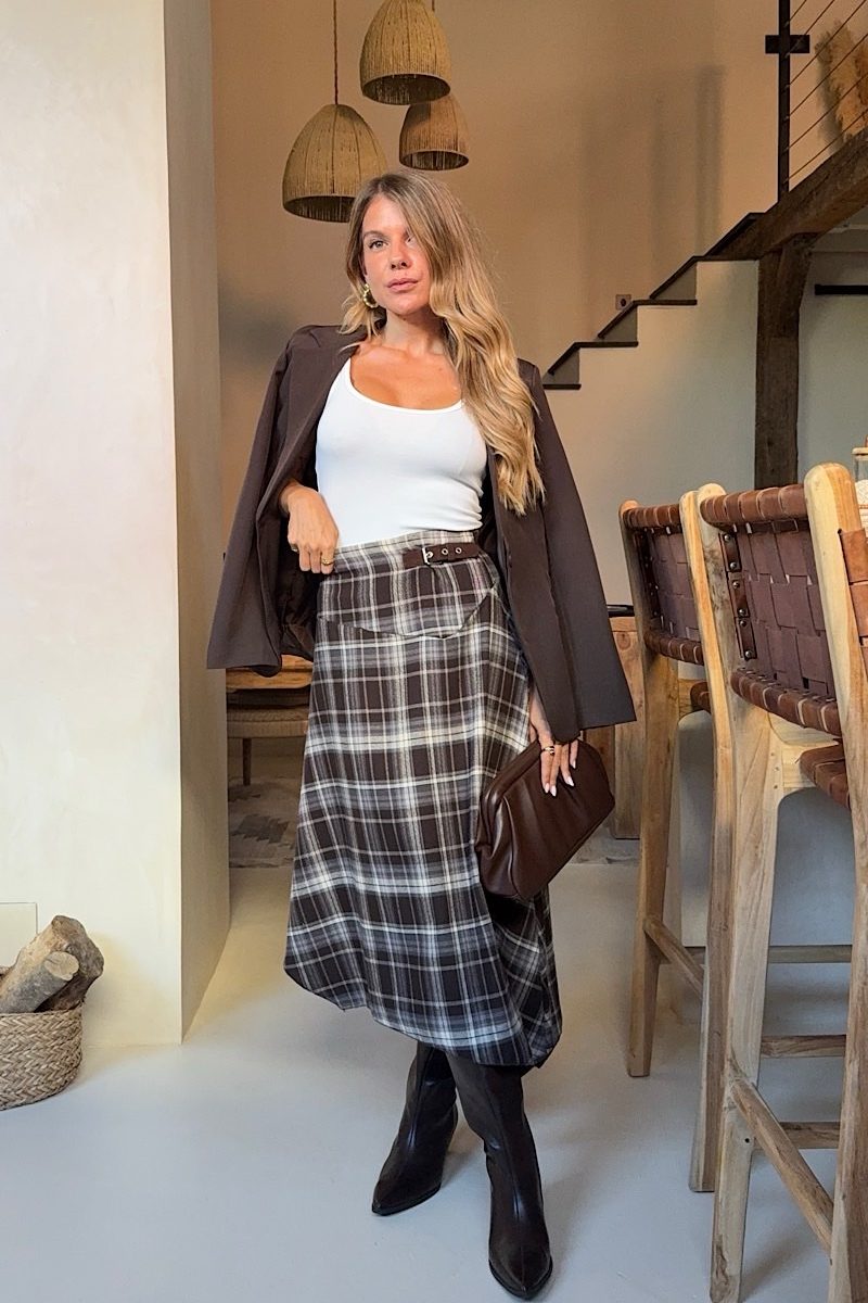 Falda Marron Edimburgo