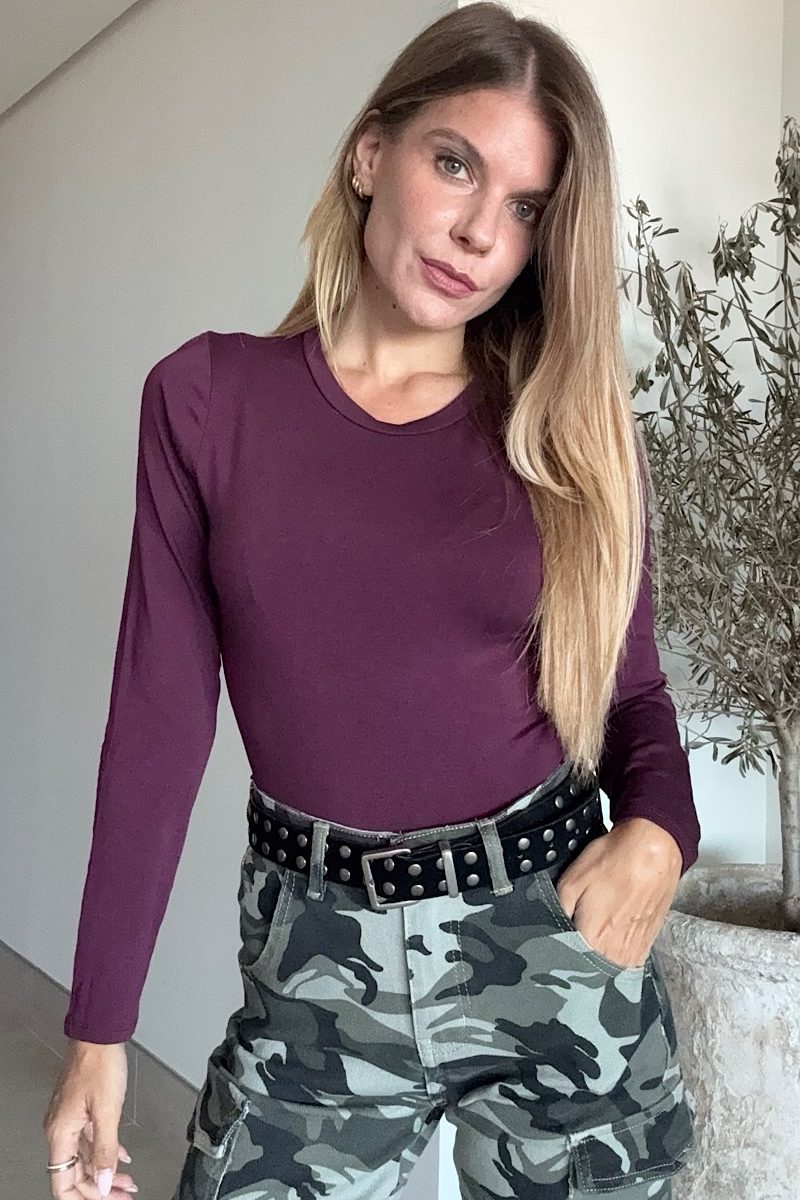 Camiseta Burdeos Casual