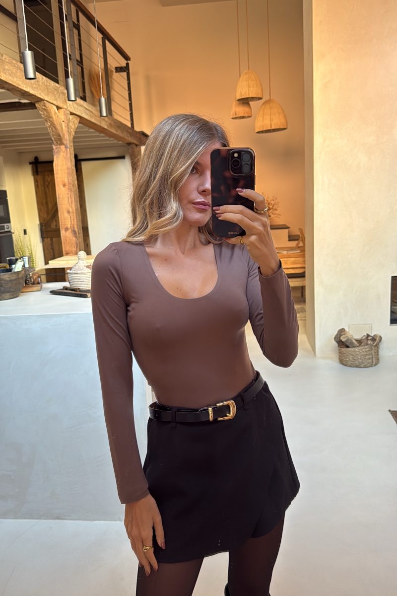 Camiseta Marron Termica