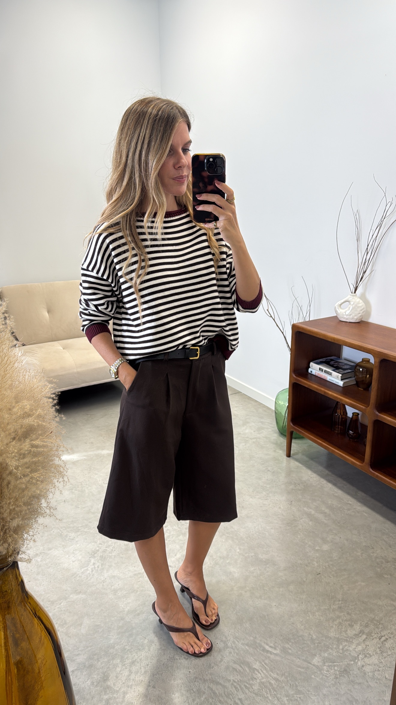 Bermuda Brown Valentina