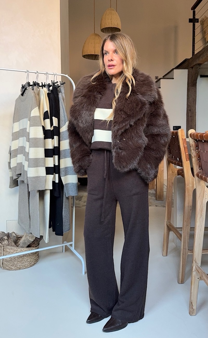 Conjunto Brown Elisabeth - Imagen 2