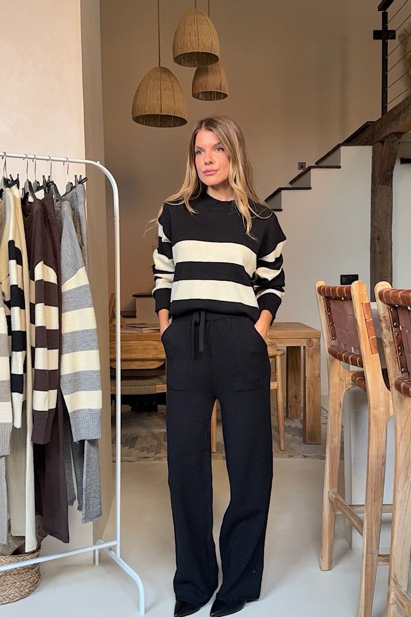 Conjunto Negro Elisabeth