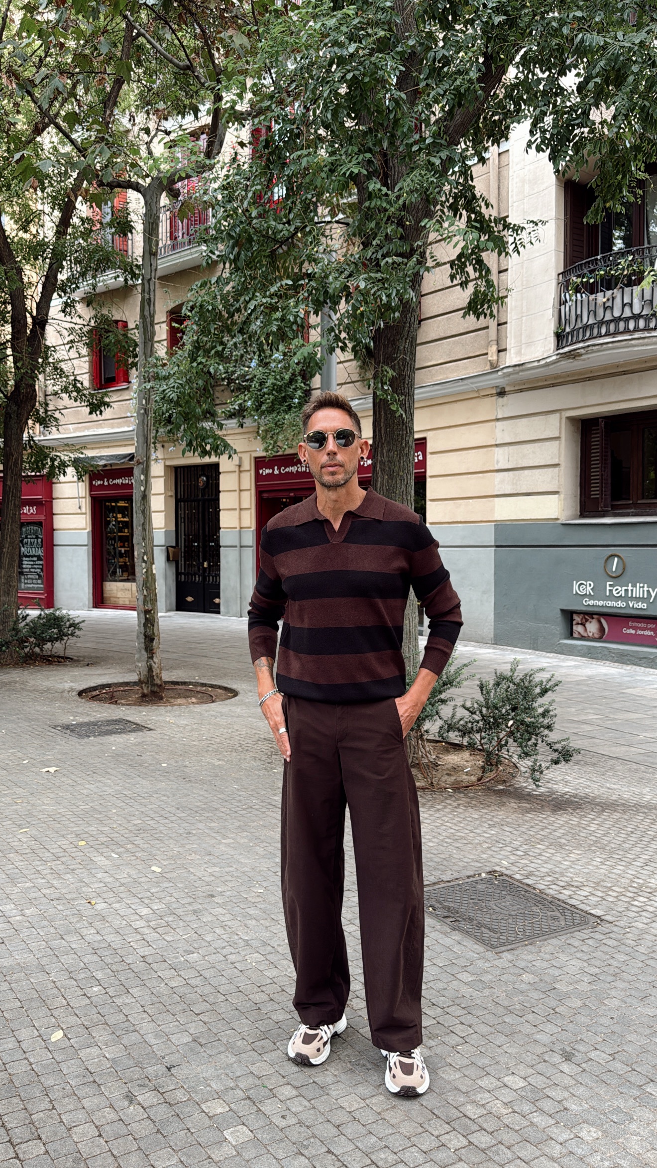 Polo Marron Luca - Imagen 3